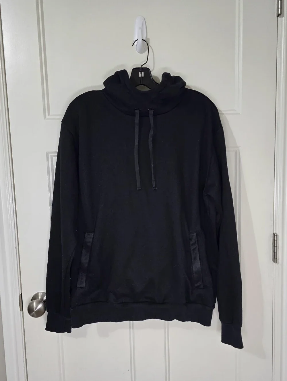 Alo Yoga Black Hoodie Sweatshirt Women's Large Zip Kangaroo Pocket